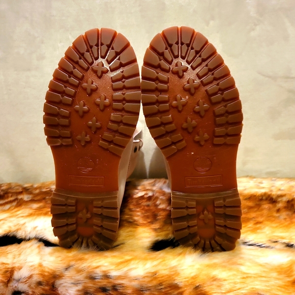 Timberland Authentic Teddy Fleece ~ Fold Down ~ White Sz 7.5 NWT - Picture 9 of 11